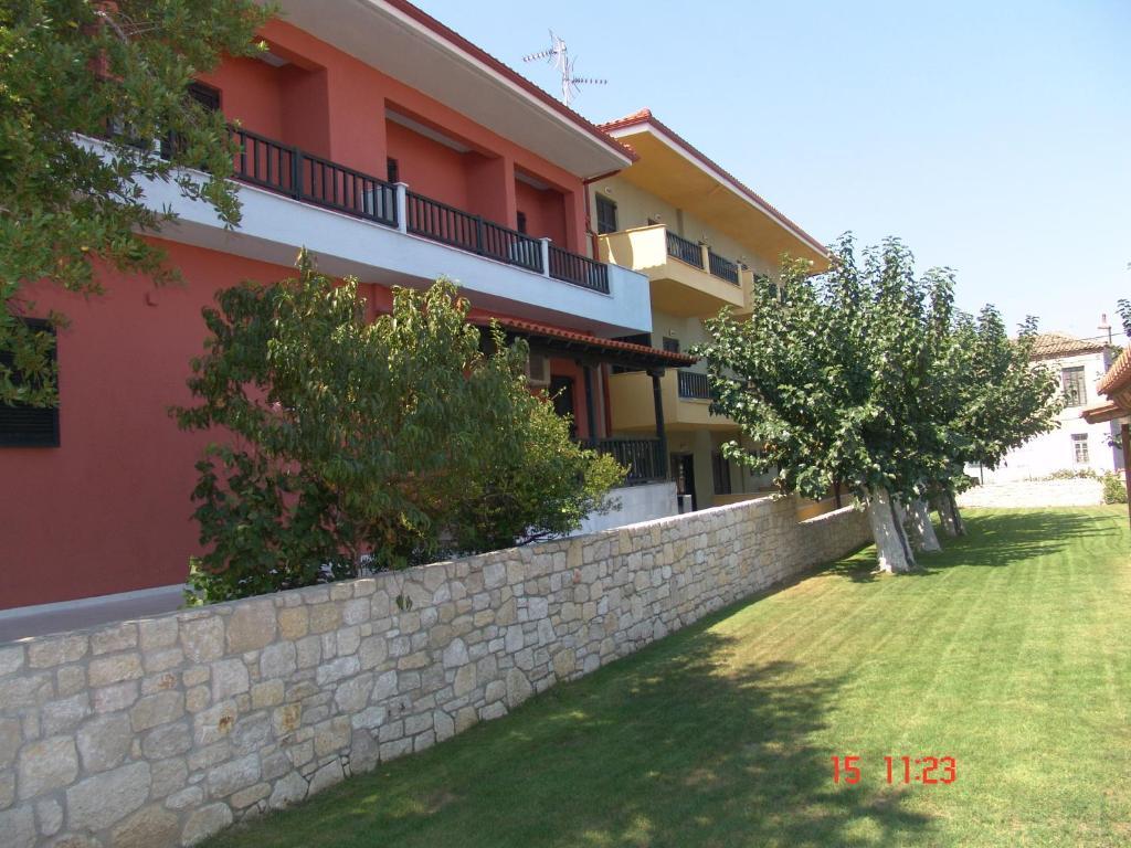 Nikos Apartments 아피토스 외부 사진